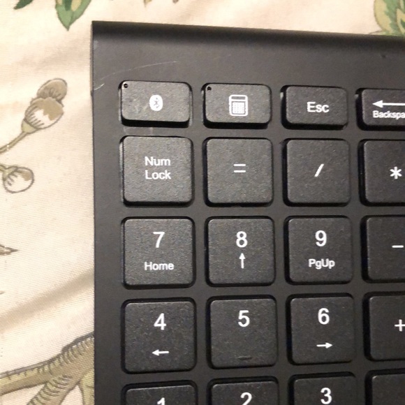Wireless Numeric Keypad - Picture 8 of 12